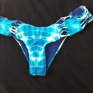 rip curl bottoms💙💙